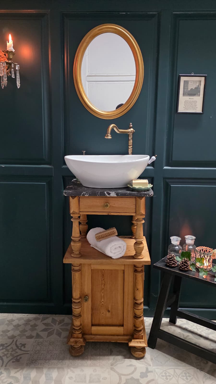 "Reta"- Antiker Landhaus Waschtisch