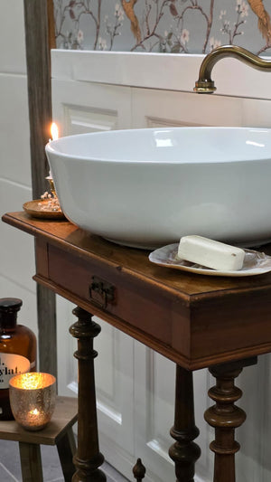 "Fria"- Antiker Landhaus Waschtisch