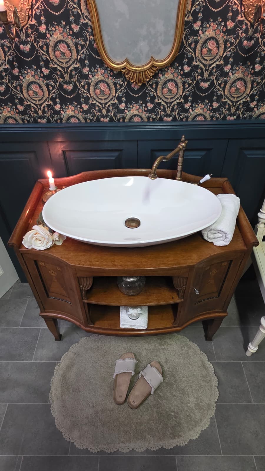 "Bjella" Antiker Landhaus Waschtisch