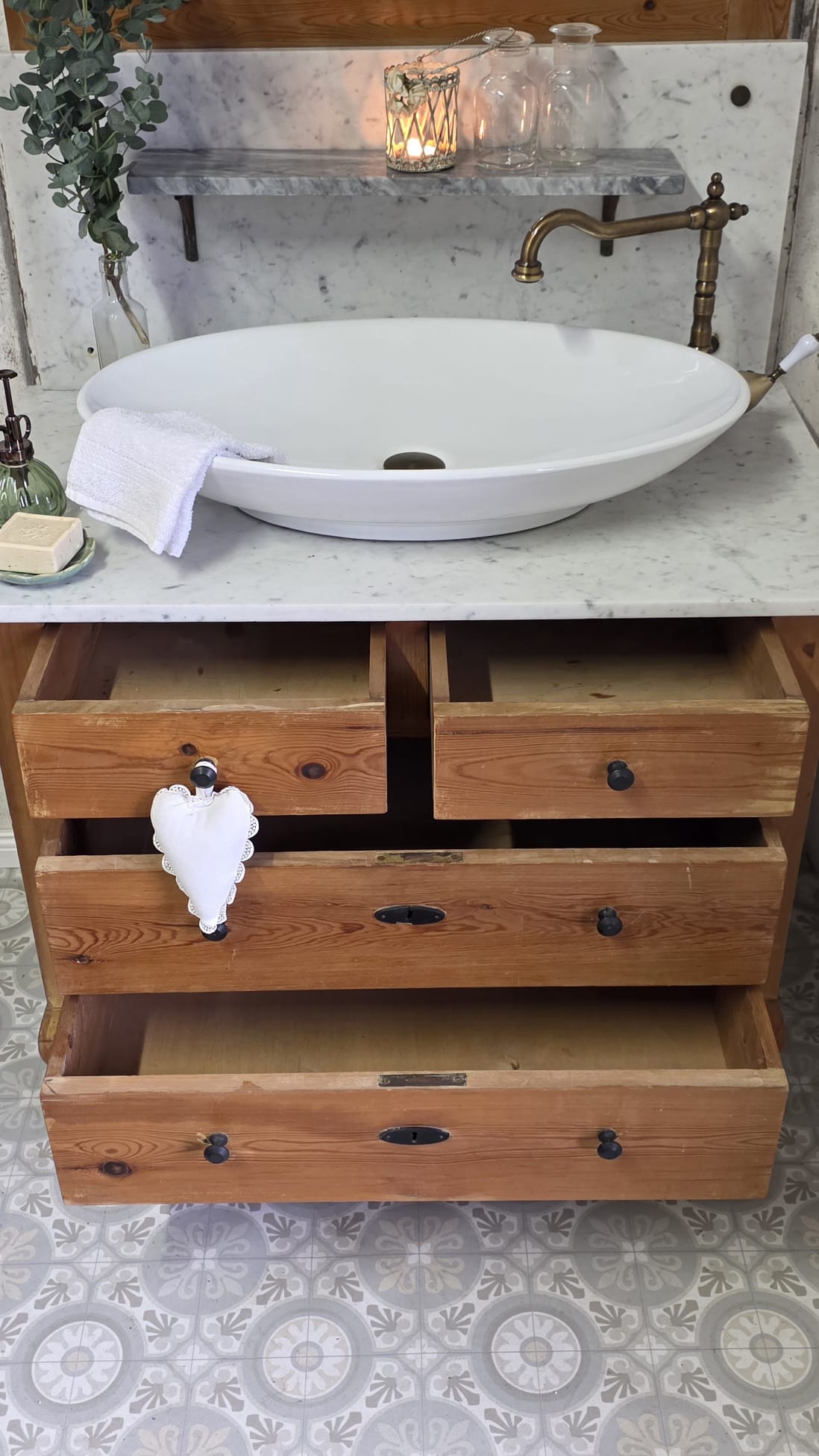 "Fee" Nostalgischer Spiegel-Waschtisch