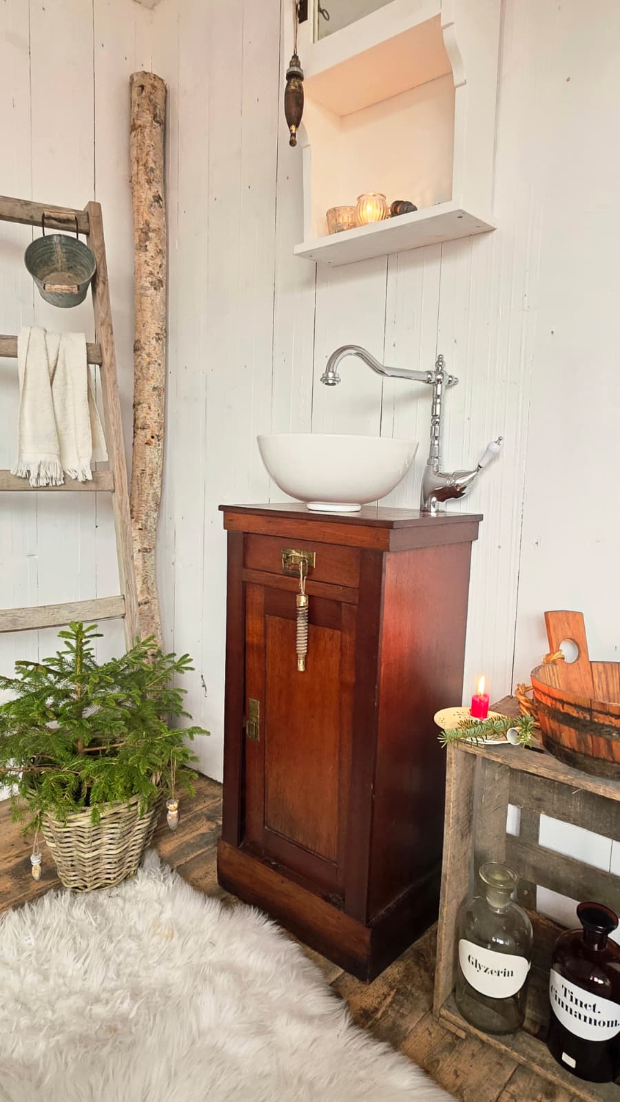 "Santa"- Antiker Landhaus Waschtisch