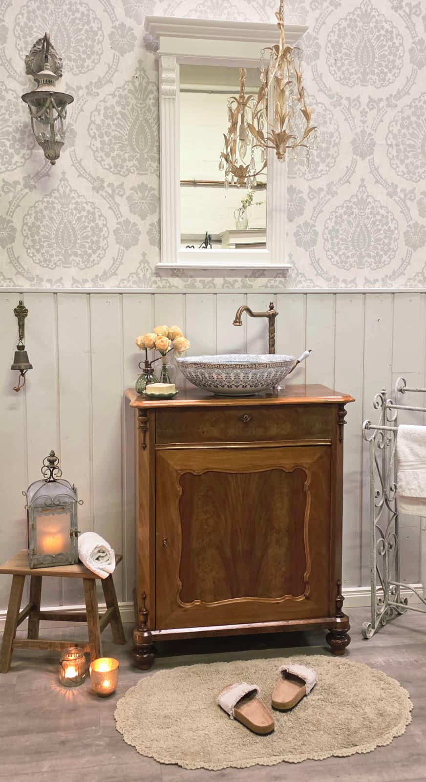 "Ranya" Antiker Landhaus Waschtisch