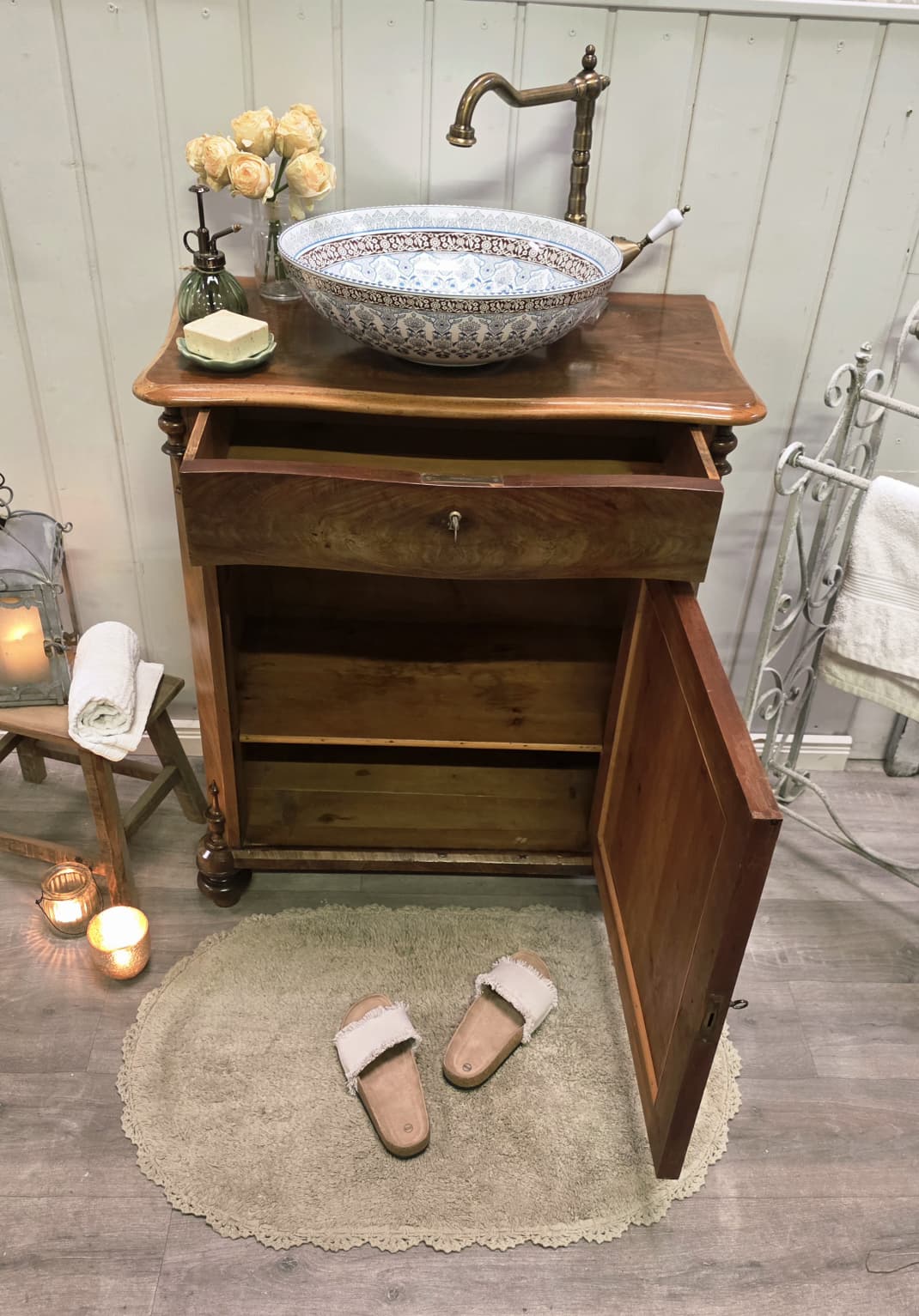 "Ranya" Antiker Landhaus Waschtisch