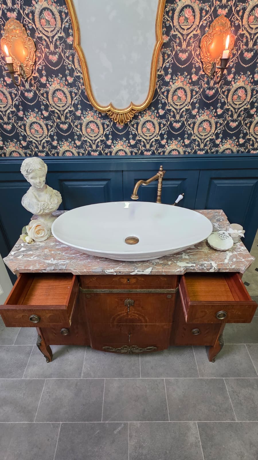 "Romy" Antiker Landhaus Waschtisch