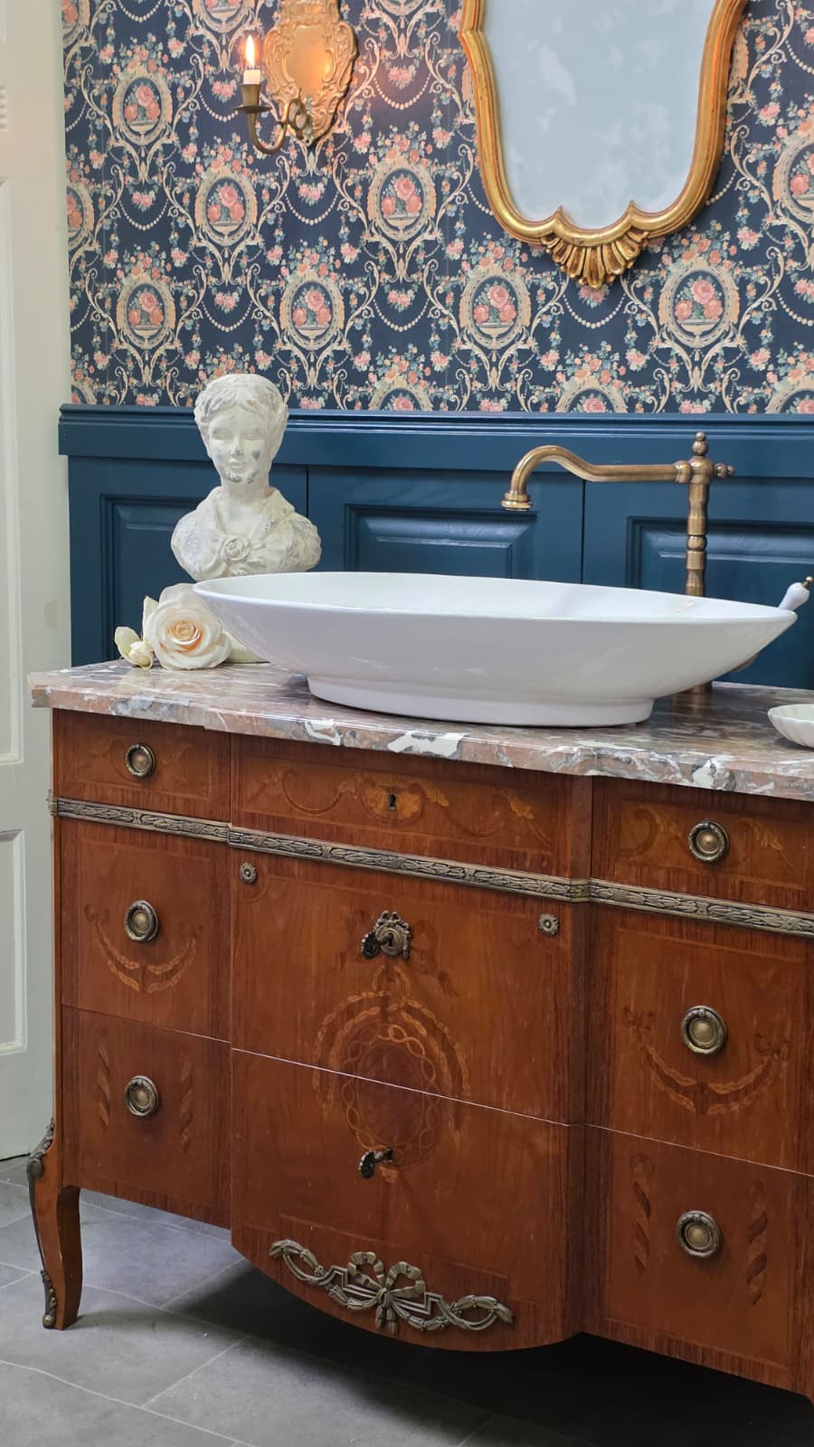 "Romy" Antiker Landhaus Waschtisch