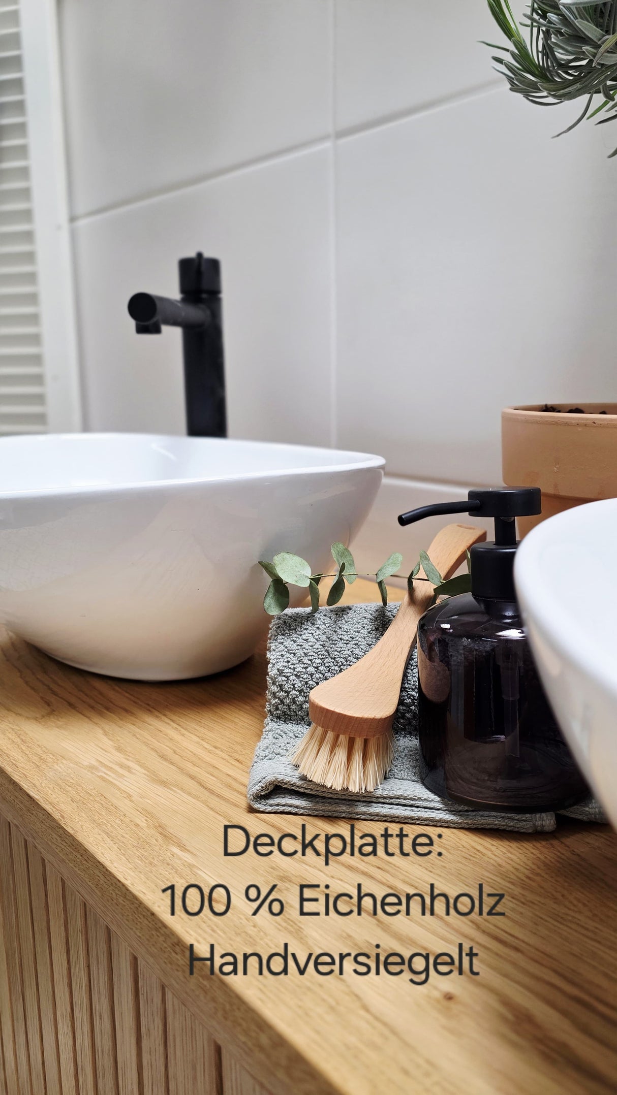 "Yene" - Waschtisch im modernen Landhausstil mit Keramikbecken | PURE-Serie von L&L