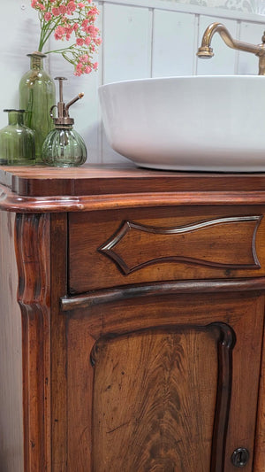 Lavabo ancien de maison de campagne « Rony »