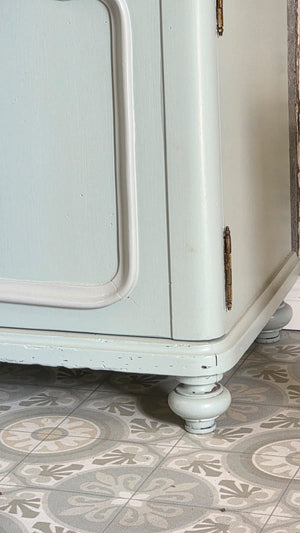 "Evra"- Antiker Landhaus Waschtisch