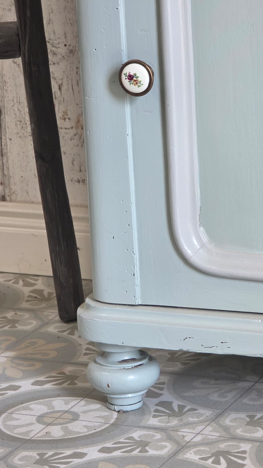 "Evra"- Antiker Landhaus Waschtisch