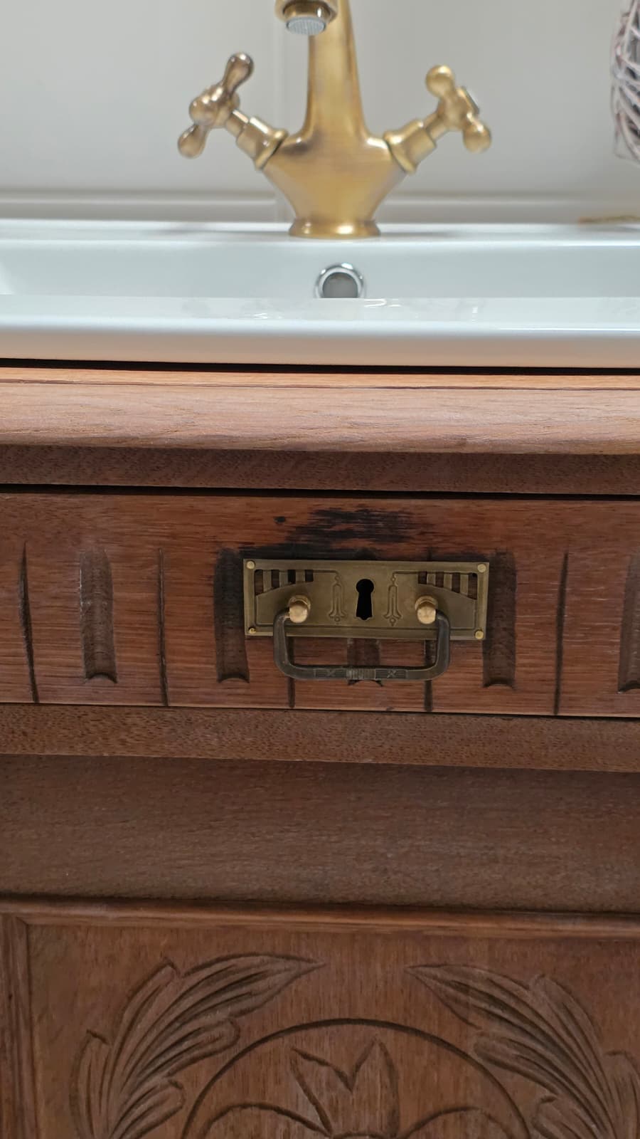 "Lielle" Antique Double Vanity Unit Oak Wood