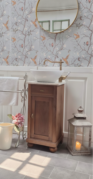 "Reta" - Antique Country House Washbasin