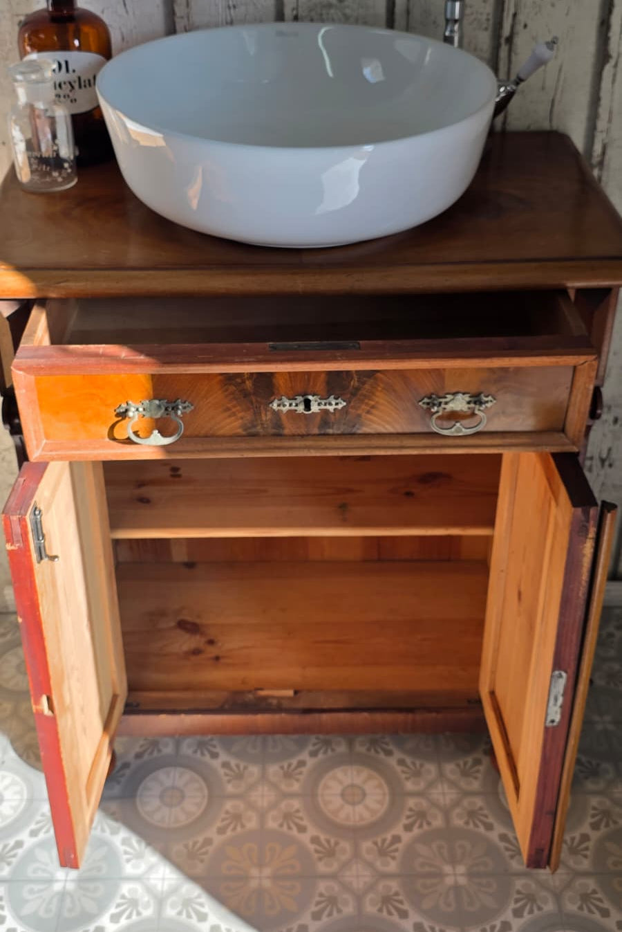 "Rony" Antique Country House Washbasin