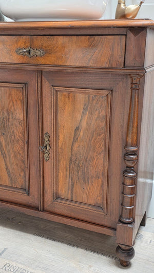 Lavabo ancien de maison de campagne « Rony »