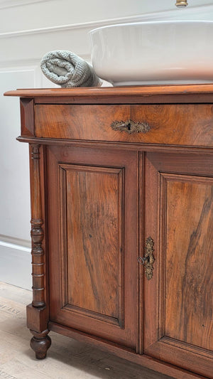 Lavabo ancien de maison de campagne « Rony »