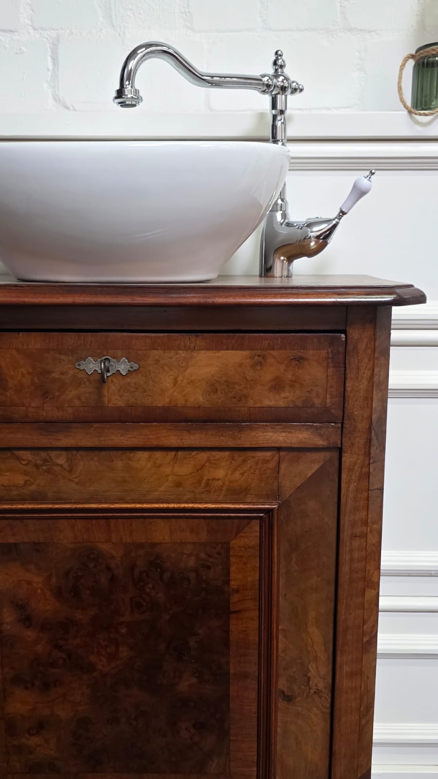 "Rony" Antique Country House Washbasin