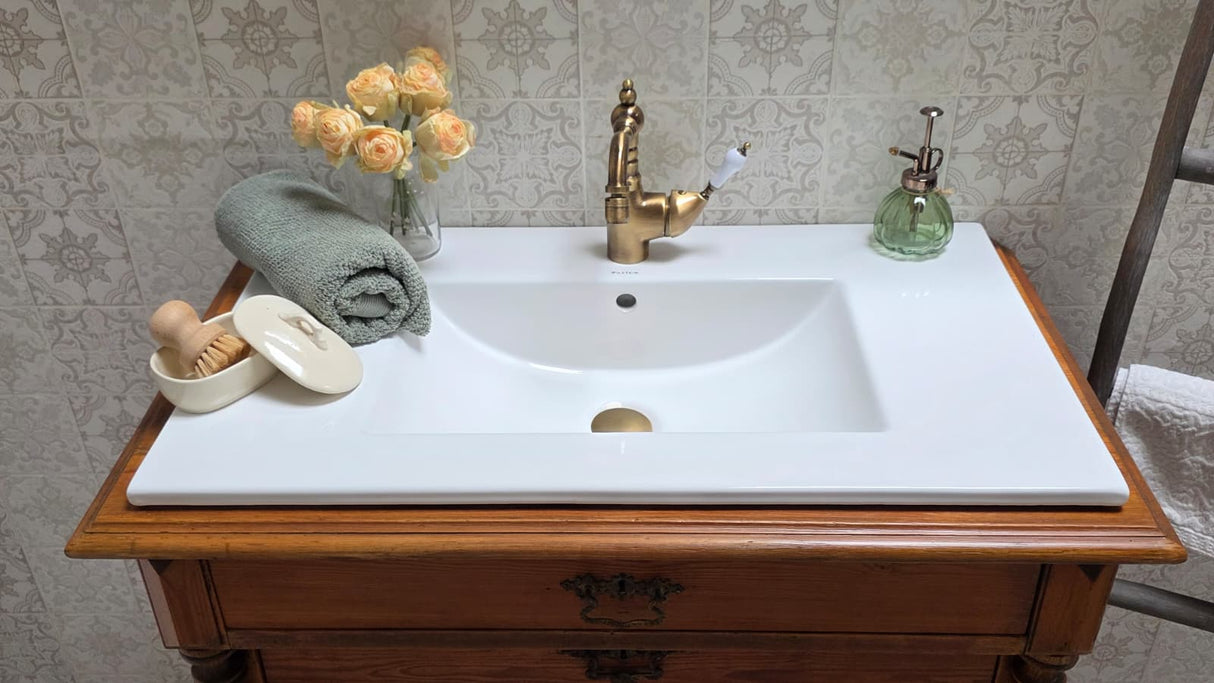 "Rony" Antique Country House Washbasin