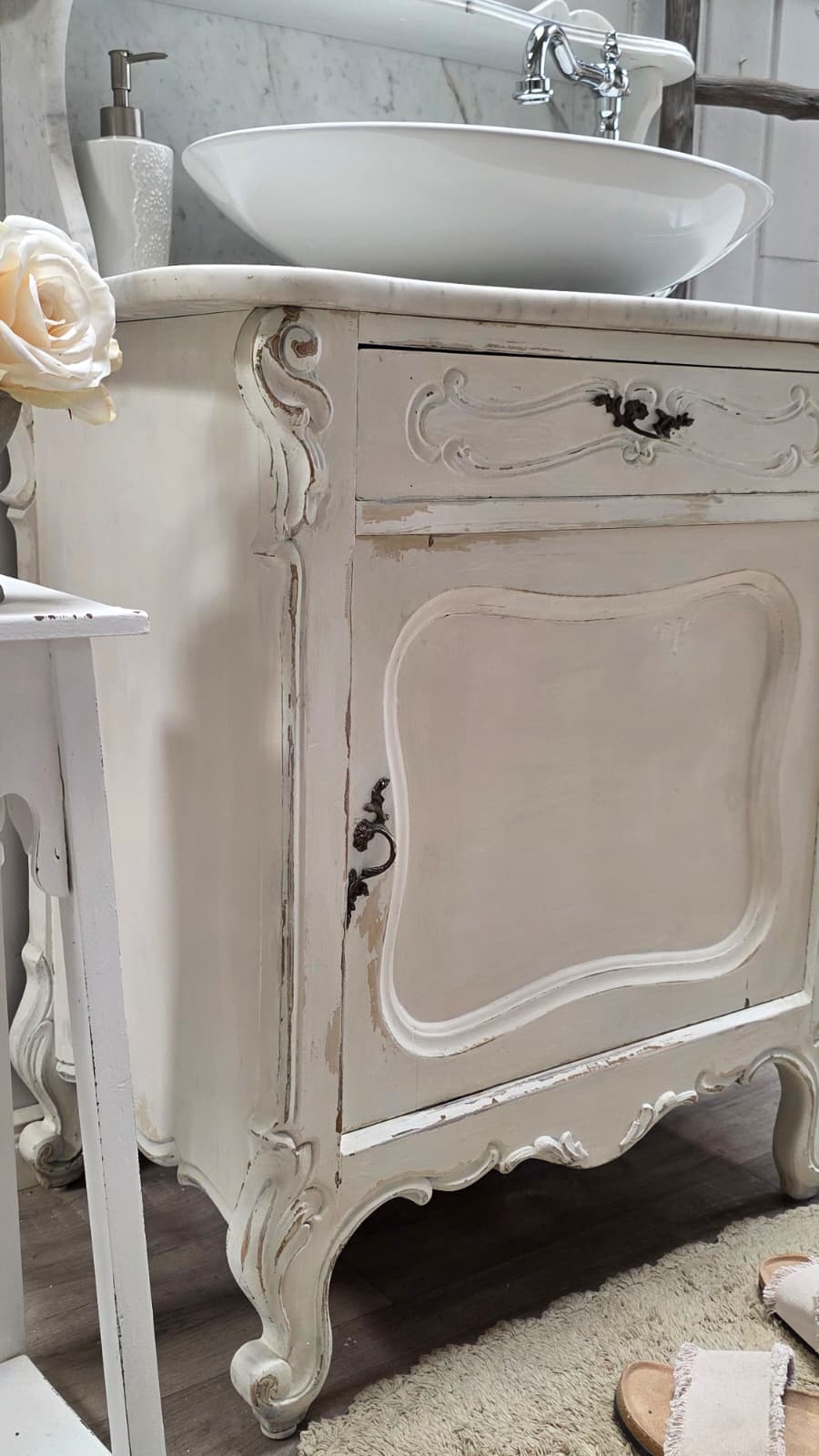 Lavabo ancien de maison de campagne « Rony »