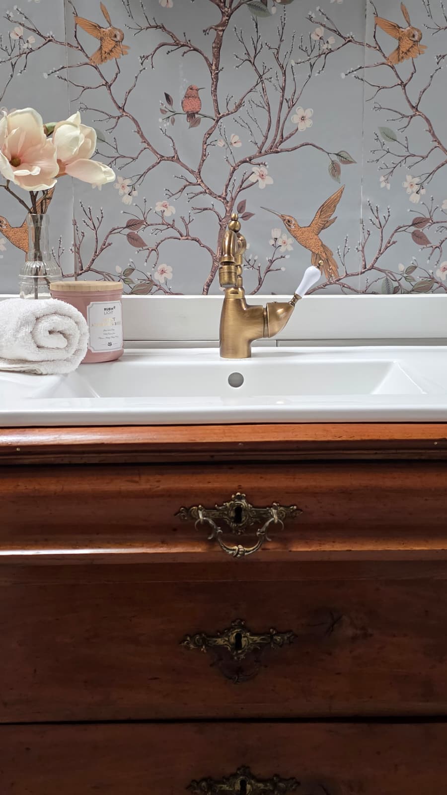 "Rony" Antique Country House Washbasin