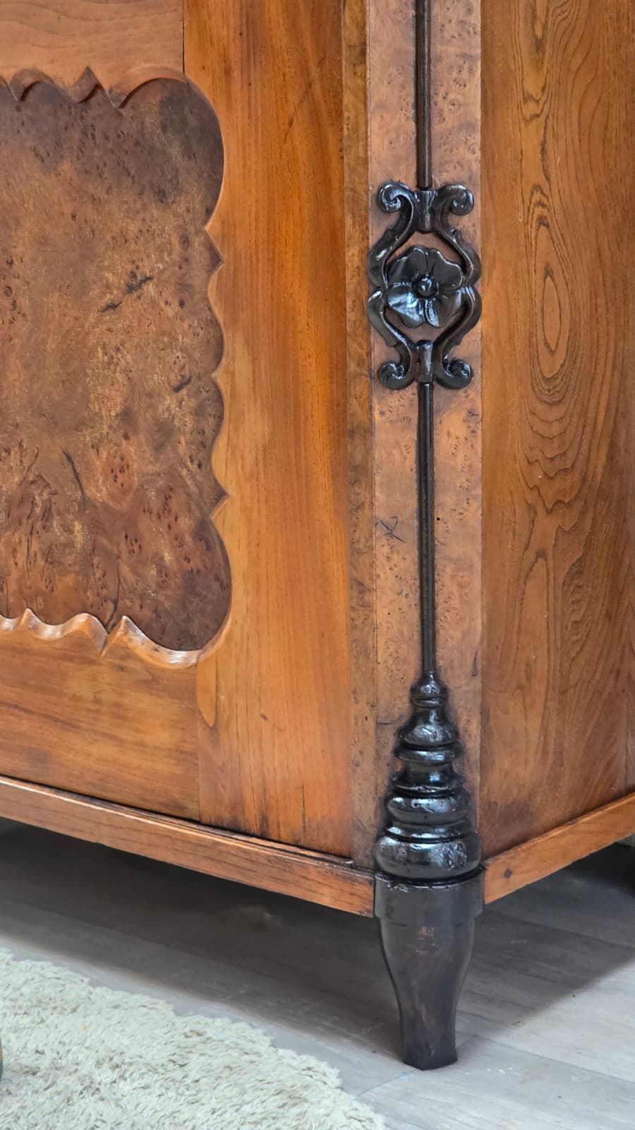 "Rony" Antique Country House Washbasin
