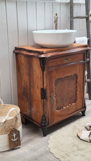 "Rony" Antique Country House Washbasin