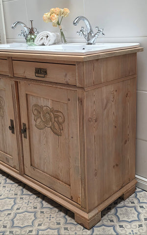 "Ailev" Antiker Doppel-Waschtisch