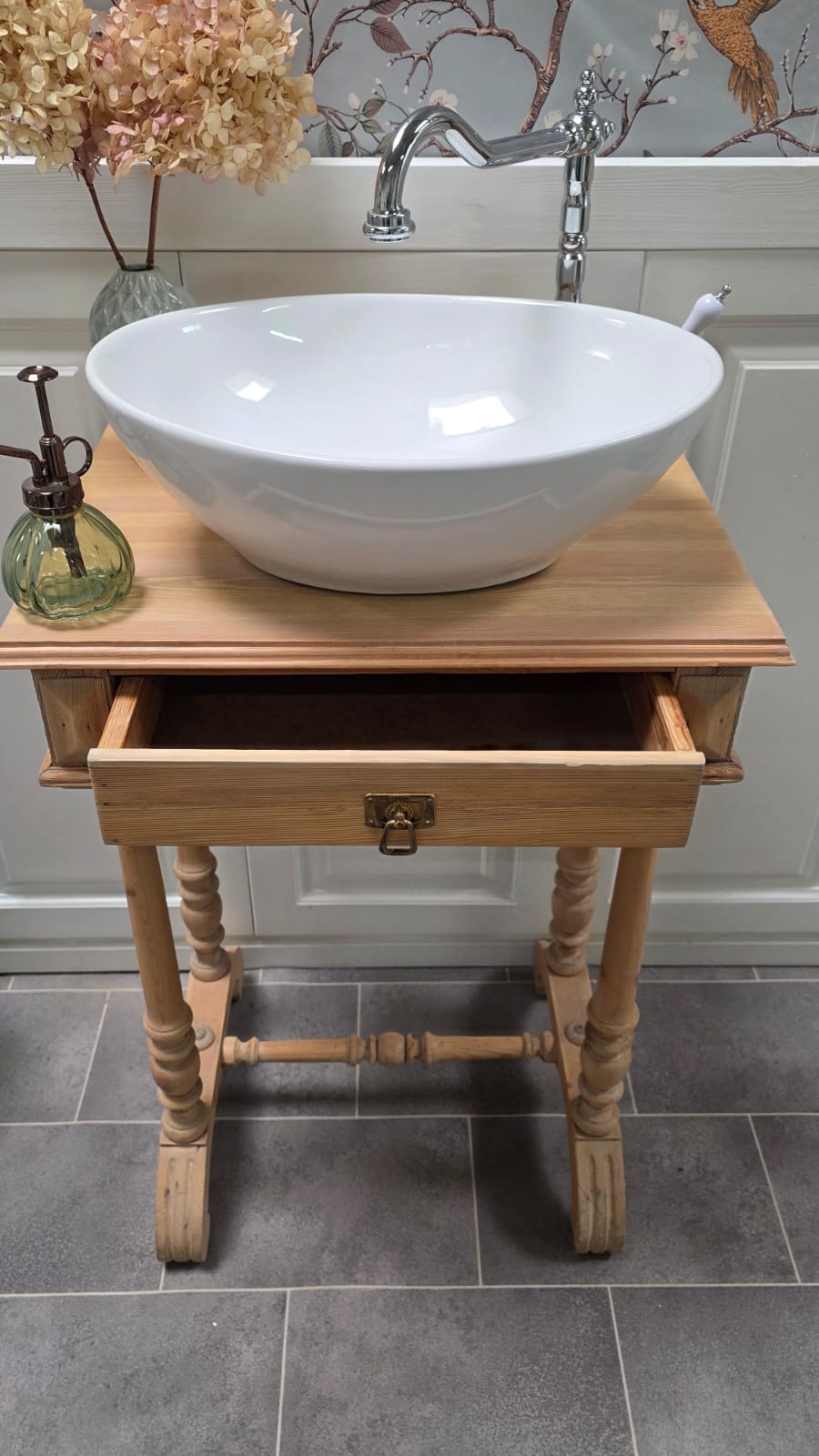 "Stirma"- Antiker Landhaus Waschtisch