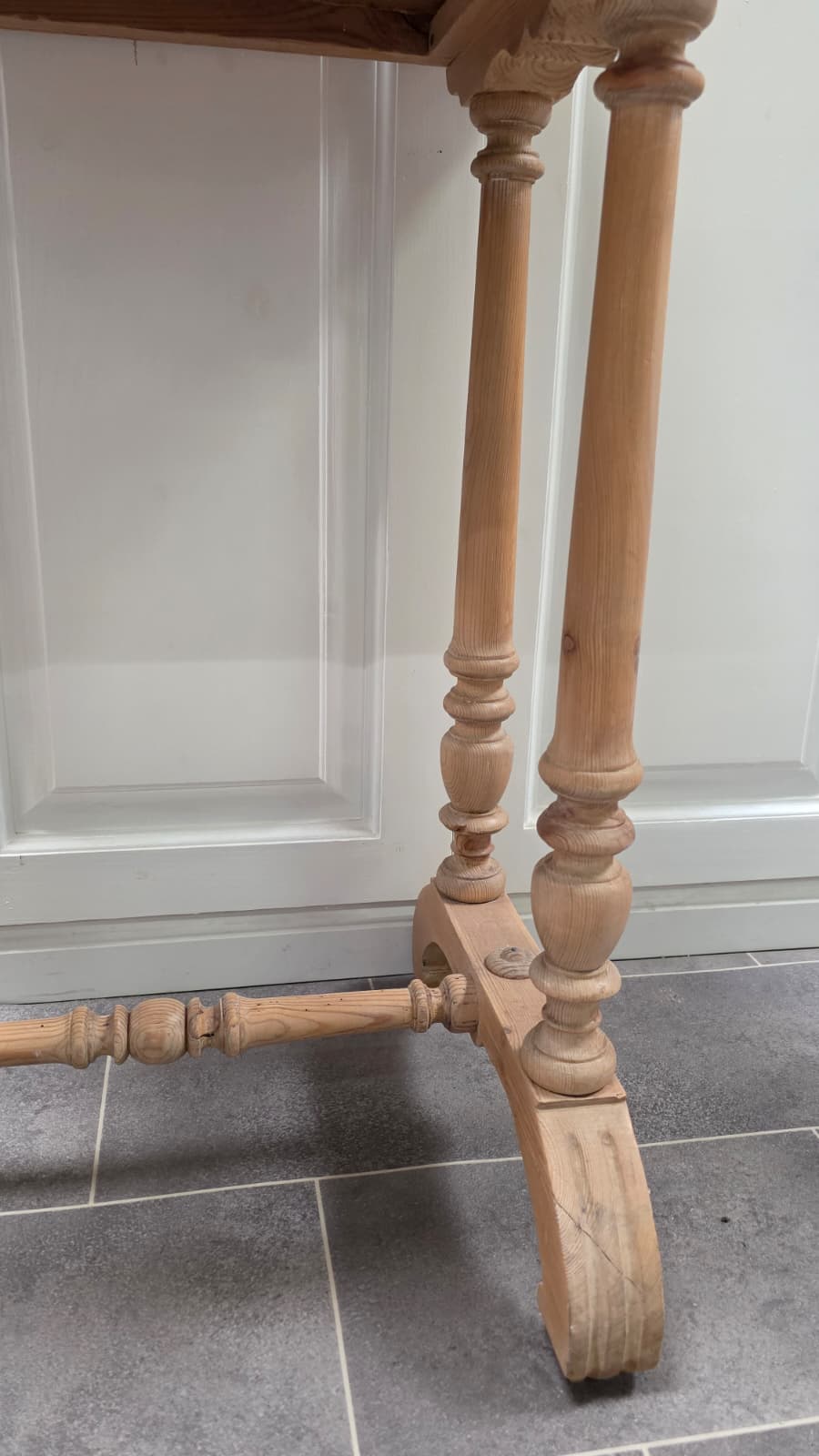 "Stirma"- Antiker Landhaus Waschtisch