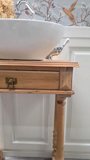 "Stirma"- Antiker Landhaus Waschtisch