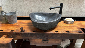 "Établi" - Lavabo ancien fabriqué à partir d'un établi massif